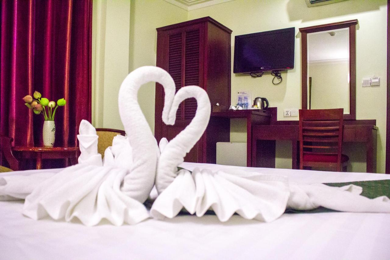 V N E Hotel Пном Пен Екстериор снимка